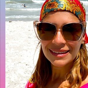 Meet your Posher, Karina